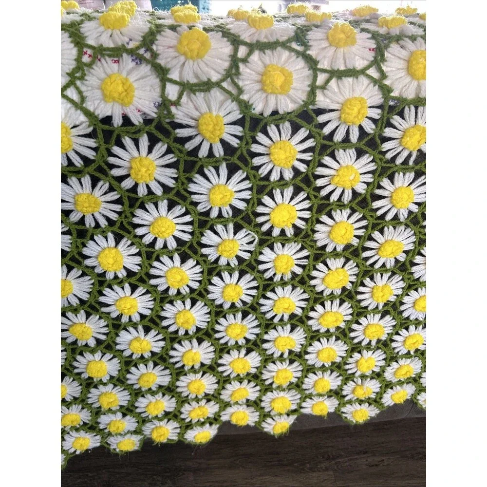 Vintage Handmade 3D Daisy Flowers Crochet Afghan 68” By 43” Cottage Shabby Chic